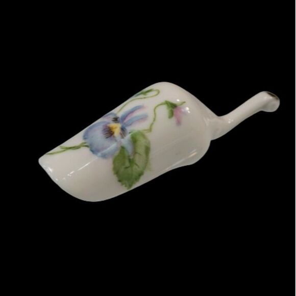 Vintage Miniature Porcelain Sugar Scoop Signed Hand Painted Spoon Scooper 3.5" - Picture 5 of 9